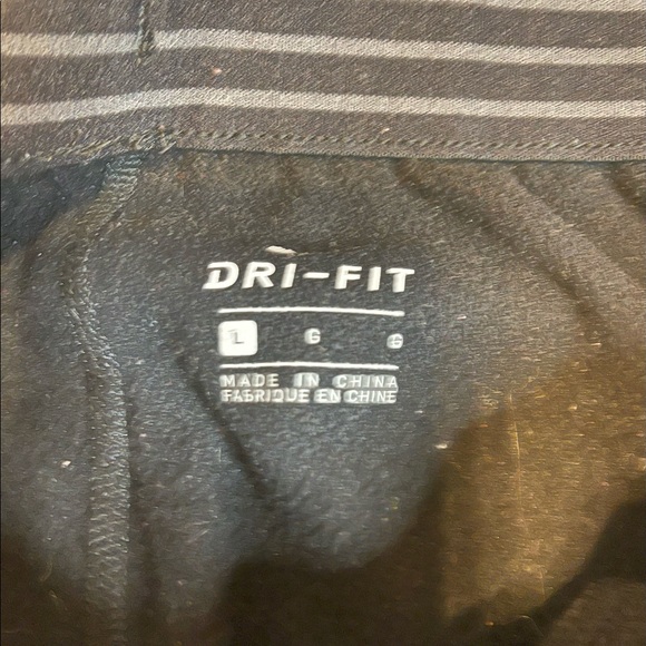 Nike sweats - Picture 3 of 4